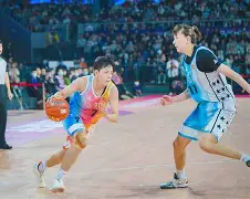 爱游戏-埃因霍温内部会议纪要流出——冲刺阶段更衣室发声，全明星赛使命明确，高层口径保持一致(2024埃森埃因霍温女)