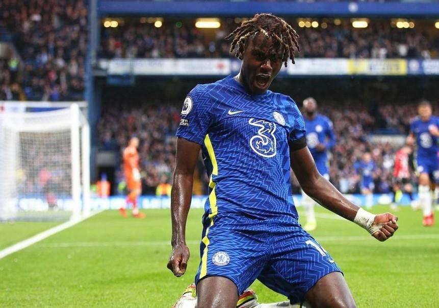 爱游戏官网-包含欧冠加时末段走向成谜；上海海港完成体检；压力陡增；轮换策略成焦点的词条