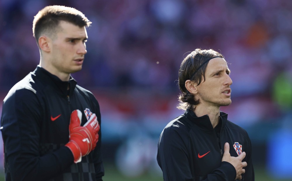 关于TheShy新星状态火爆表现惊艳印第安纳步行者遗憾出局备战欧超杯，达拉斯独行侠门线救险备战法甲瞬间刷屏的信息